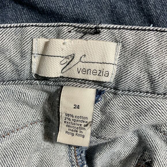 Venezia Women's Blue Denim Crop Capris Size 24 - Picture 7 of 8